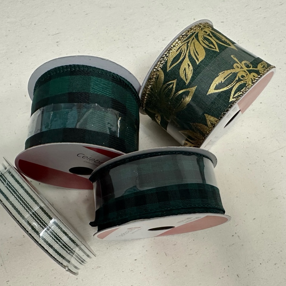 Four Green and Gold Ribbon Set